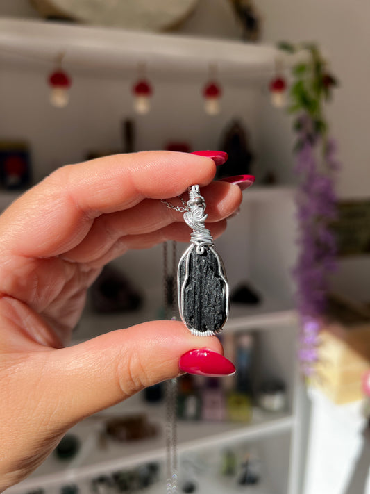 Collana Tormalina grezza